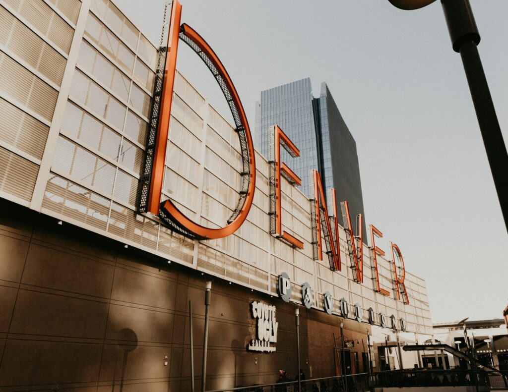 Private Limo Transportation from Denver to Red Rocks Concerts