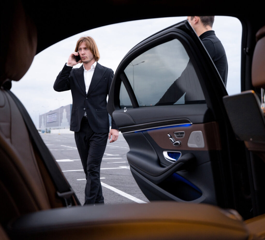 Limo Service From Denver Airport to Vail Ski Resort