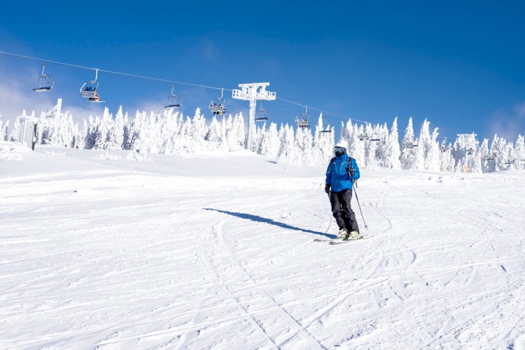 Limo Service Denver to Breckenridge | Luxury Transportation Colorado Ski Transfers